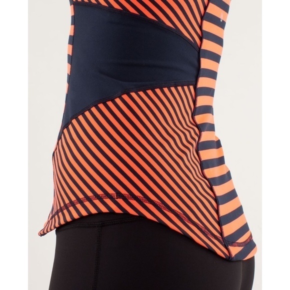Lululemon Work It Out Tank Sea Stripe Light Flare Inkwell - Picture 3 of 12